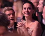 Vì sao Orlando Bloom và Katy Perry thích chơi trò 'cút bắt'?