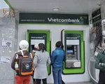 Các ngân hàng tạm thời chưa tăng phí rút tiền từ ATM