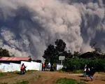 Indonesia nâng cảnh báo núi lửa Merapi lên mức cao thứ hai