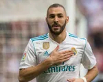 Sắp bị Real cho 'ra rìa', Benzema vẫn không hết hot