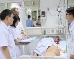 Phẫu thuật cắt bỏ một nửa khối u “khủng” nặng 43kg cho nam bệnh nhân