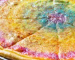 Độc đáo bánh pizza 7 sắc cầu vồng