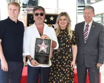 Simon Cowell được vinh danh trên Đại lộ Danh vọng sau hơn 40 năm gia nhập showbiz