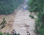 Mưa lũ tại Thanh Hóa, hơn 200 ngôi nhà bị sập