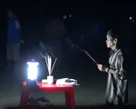 Rủ nhau tắm biển, 3 học sinh bị sóng cuốn chết và mất tích