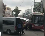 'Xe dù, bến cóc' tung hoành ở TP.HCM