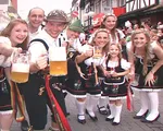 Lễ hội bia lớn nhất thế giới Oktoberfest khai mạc tại Đức