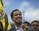 Venezuela cấm xuất cảnh với ông Juan Guaido