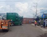 Người đàn ông tử vong do bị thùng container rơi xuống