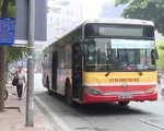 Hà Nội bố trí 100 xe bus đưa người hết hạn cách ly về địa phương