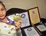 B&eacute; g&aacute;i 8 tuổi người Ấn Độ lập 2 kỷ lục thế giới