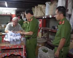 TP.HCM: Bộ Công an bắt hàng chục tấn nguyên liệu thuốc bắc nhập lậu