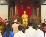 Lãnh đạo TP.HCM dâng hương, dâng hoa Chủ tịch Hồ Chí Minh