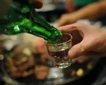Cảnh báo nguy cơ ngộ độc rượu trong dịp lễ, Tết