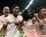 Ngược dòng lịch sử nhờ VAR, Man Utd quật ngã PSG vào tứ kết