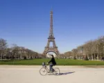 Nhiều hoạt động mừng sinh nhật tháp Eiffel tròn 130 năm tuổi