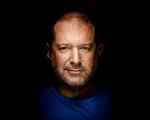 Thiết kế trưởng Jony Ive: Người truyền 'linh hồn' cho  iPhone, iPad... nghỉ việc tại Apple