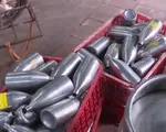 Phát hiện xưởng sản xuất bia có dấu hiệu nhập nhèm nhãn mác