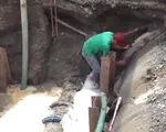 TP.HCM: Đường ống nước bị vỡ, phát nổ