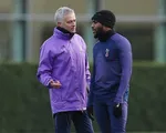 HLV Mourinho cãi nhau nảy lửa với học trò