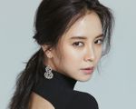 Liên tục bị chê gu thời trang, Song Ji Hyo bất ngờ 'lột xác'