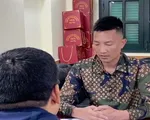 VIDEO Huấn &apos;Hoa Hồng&apos; cúi đầu xin lỗi, thừa nhận đăng clip mạo danh VTV vì &apos;không tìm hiểu kỹ&apos;