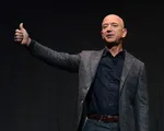 Jeff Bezos từ chức CEO Amazon