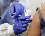 Phân phối vaccine COVID-19: Các nước giàu đặt mua cả trăm triệu liều, cửa nào cho các nước nghèo?