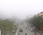 Sương m&ugrave; nội đ&ocirc; ảnh hưởng người tham gia giao th&ocirc;ng