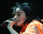 Billie Eilish hoãn tour diễn Bắc Mỹ vào phút cuối vì đại dịch COVID-19