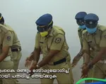 Cảnh sát Ấn Độ nổi tiếng với video hướng dẫn rửa tay