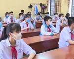 Học sinh, sinh viên đi học phải đeo khẩu trang, ngồi cách nhau ít nhất 1,5m