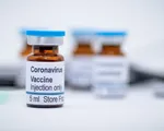 'Nóng' cuộc đua thử nghiệm vaccine điều trị COVID-19