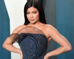 Kylie Jenner bị tước danh tỷ phú vẫn là ngôi sao có thu nhập cao nhất thế giới năm 2020