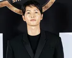 Song Joong Ki lần đầu tiên xuất hiện công khai sau loạt tin đồn tình ái