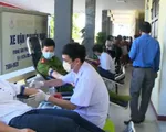 Tuổi trẻ hiến máu tình nguyện chống dịch COVID-19