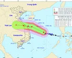 Bão số 5 tiếp tục di chuyển theo hướng Tây Tây Bắc và có khả năng mạnh thêm