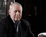 Vì sao vị tỷ phú Mỹ Chuck Feeney lại cho đi hết số tiền 8 tỷ USD?