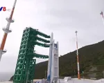 Hàn Quốc: Phóng tên lửa đầu tiên sản xuất trong nước
