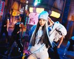 Hậu solo, Lisa (BLACKPINK) lại lập kỉ lục trên BXH Billboard