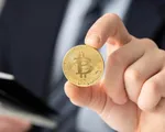 Bitcoin trượt dốc sau khi đạt đỉnh