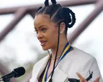 Rihanna được nhận danh hiệu Anh hùng dân tộc của Barbados