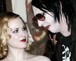 Rocker huyền thoại Marilyn Manson bị t&igrave;nh cũ tố bạo h&agrave;nh v&agrave; lạm dụng