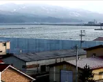 Tường chắn s&oacute;ng cao 12m -  tấm khi&ecirc;n khổng lồ xua tan nỗi lo về s&oacute;ng thần ở Nhật Bản
