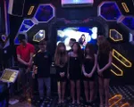 Khởi tố quản lý quán karaoke cung cấp ma túy cho khách 'bay lắc'