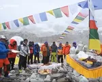 Hướng dẫn viên người Nepal chinh phục đỉnh Everest lần thứ 25