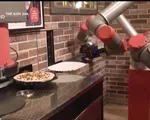 Cửa hàng pizza do robot đảm nhiệm ở Paris, Pháp