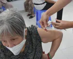 TP. Hồ Chí Minh tiêm vaccine phòng COVID-19 cho người trên 65 tuổi