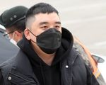 Seungri đối mặt 5 năm tù vì bê bối tình dục, cờ bạc