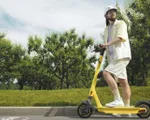 Nga ra mắt dịch vụ cho thuê xe scooter điện